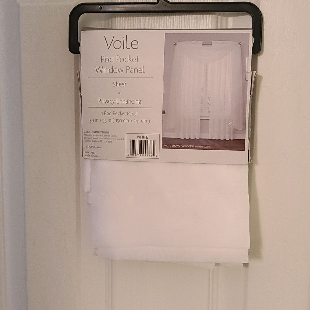 Voice Rod Pocket Sheer Window Panel